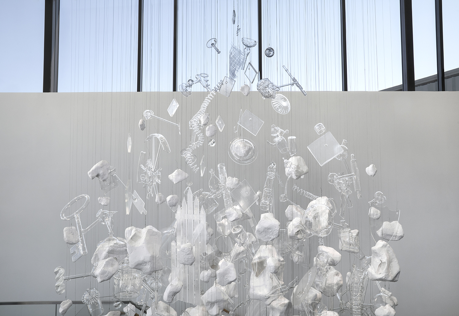 Installation Art Now　インスタレーションアート OSIS-top-back-detail.jpg